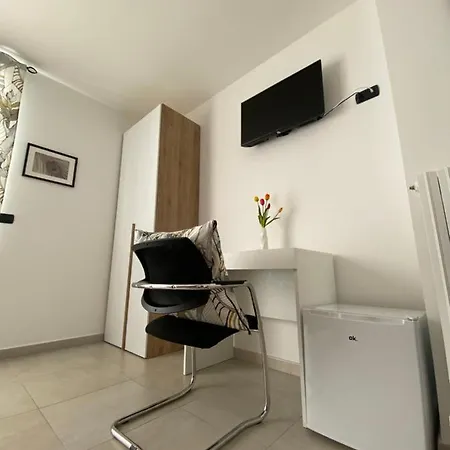 Poggiofranco Apartment *