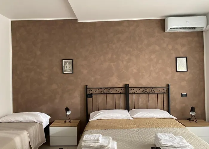 Poggiofranco Апартаменти *